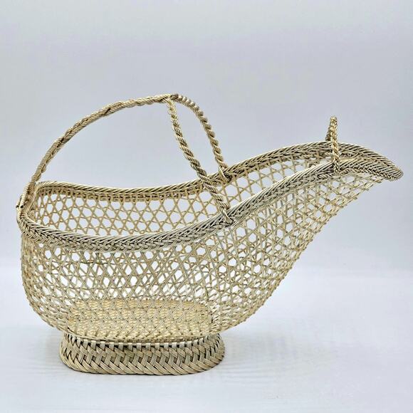 Vintage French Silver Woven Basket Bottle Holder from the Early 20th Century - Picture 6 of 7